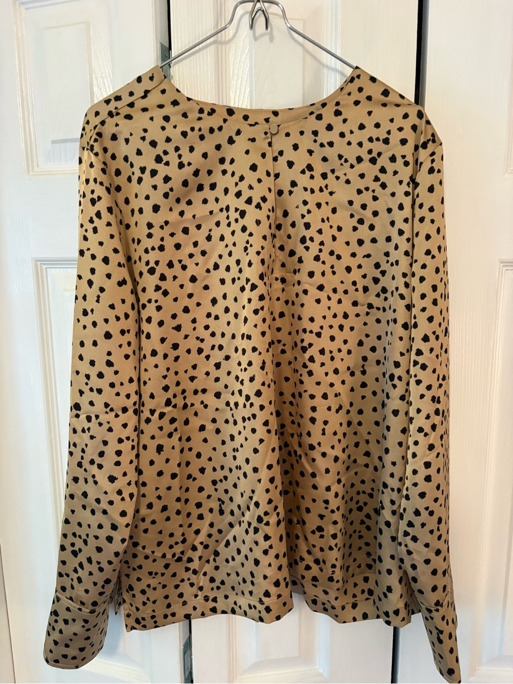 Loft Women's Gold with Black Leopard Print  Blouse - Classic Long-Sleeve Top